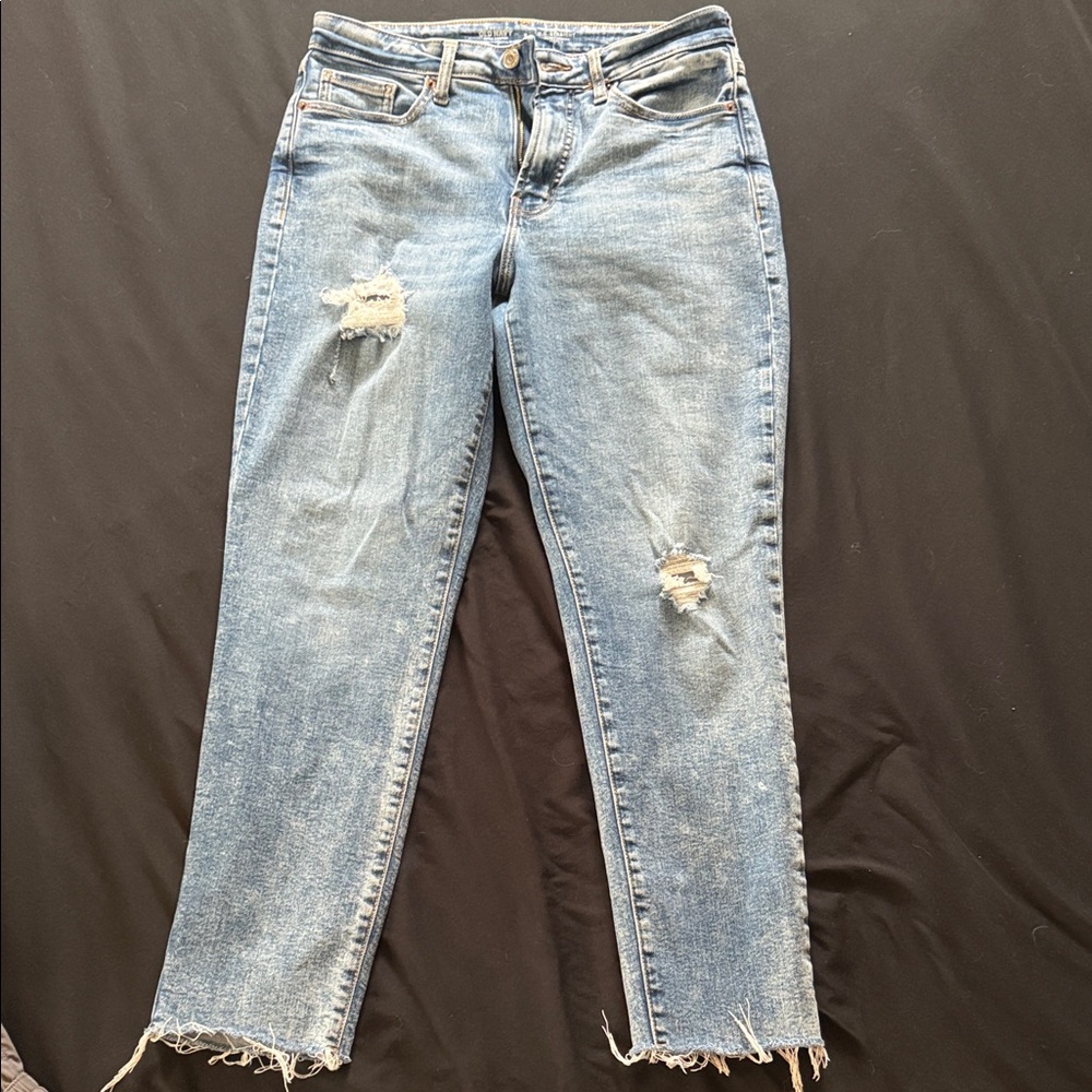 Old Navy Light Blue Distressed Ankle Jeans